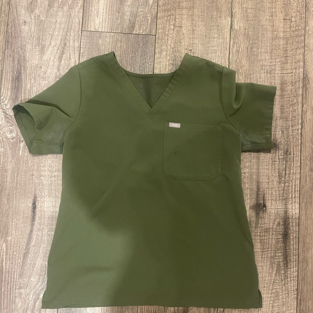 Figs Catarina Srub Top. Dark Green. Medium.